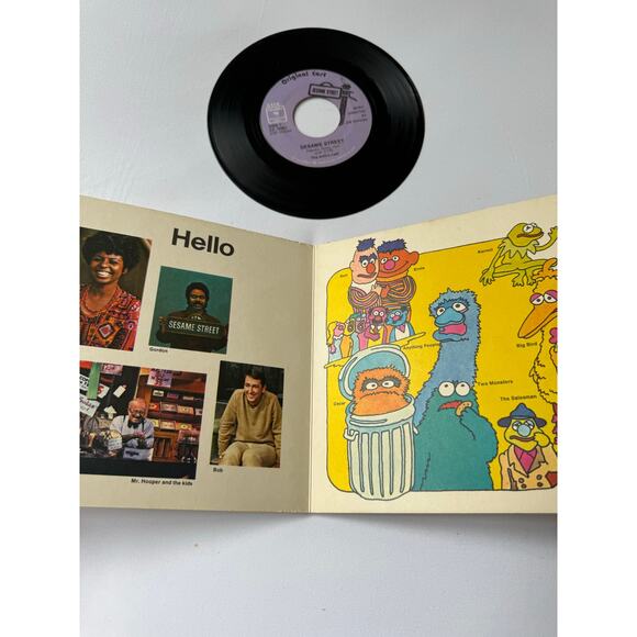 Vtg Sesame Street Carry About Original Cast Book & Vinyl Record 70s Columbia - Picture 16 of 16